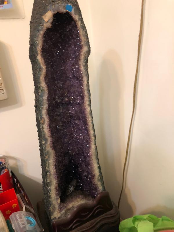 天然巴西紫水晶洞/高約67公分/含底座約24kg