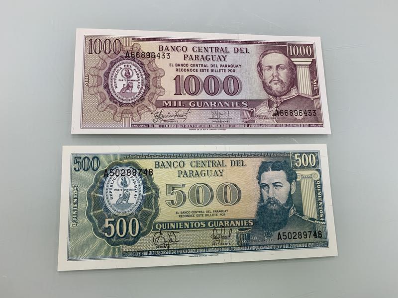 1982-85年巴拉圭舊版1000、500，2張合拍