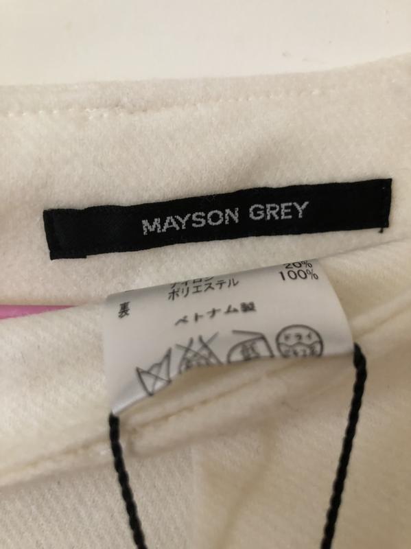 喵 mayson grey 1號  羊毛 白 短褲