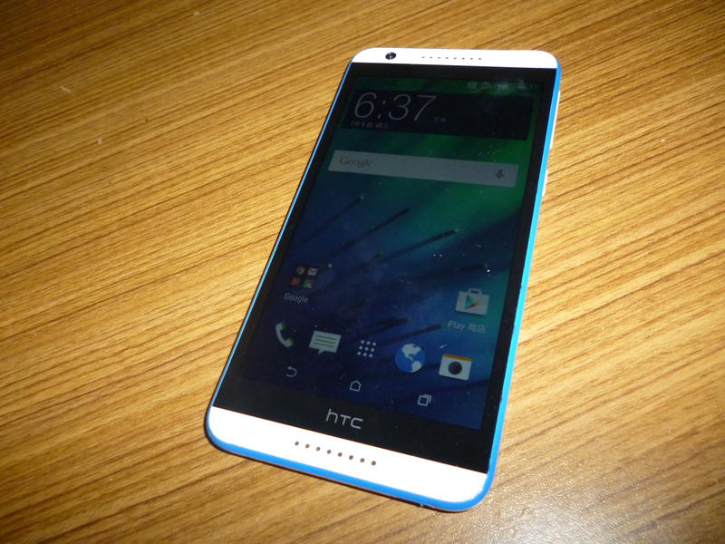 HTC-D820-5.5吋4G手機600元-功能正常