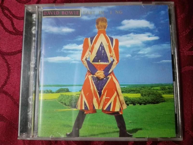 大衛鮑伊 David Bowie/EART HL I NG CD/1997BMG發行 童安格 鄭怡費玉清童安格齊秦王傑