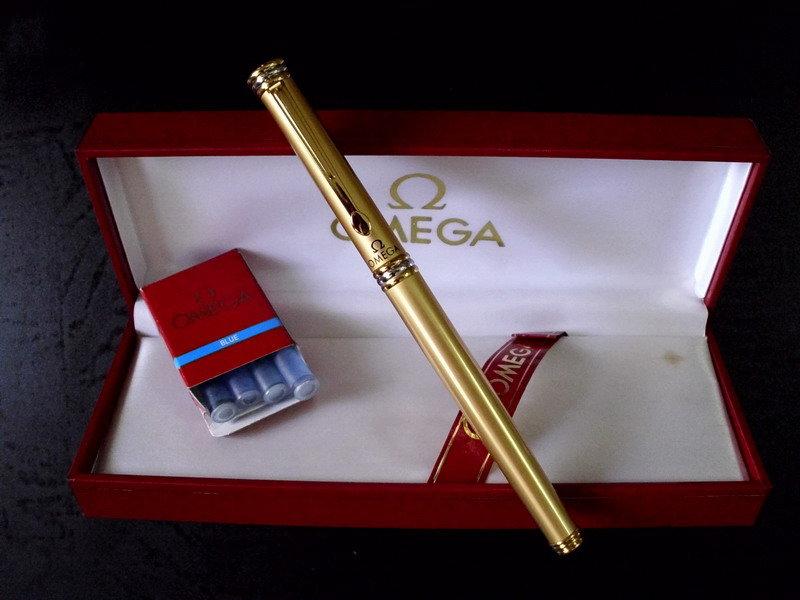盒裝全新 OMEGA 歐米茄 鋼筆