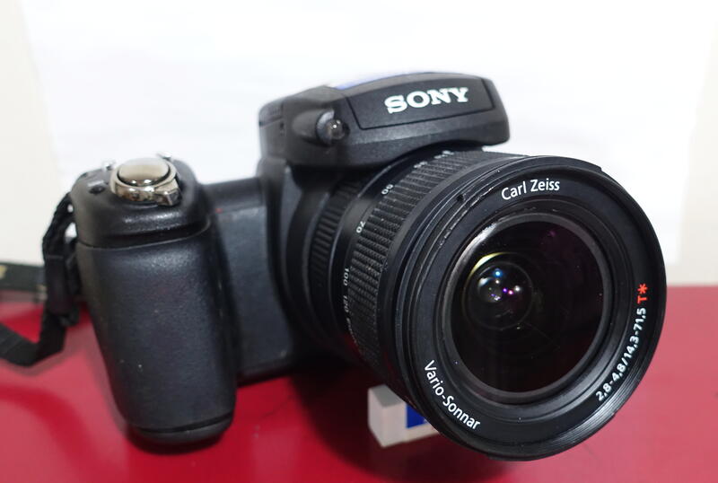 Sony CyberShot DSC-R1大光圈 類單眼旗艦相機
