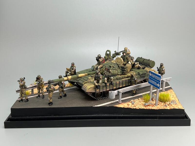 【軍模館】指尖模式 - 1/72 車臣 T-72b1 重甲木盒限量版