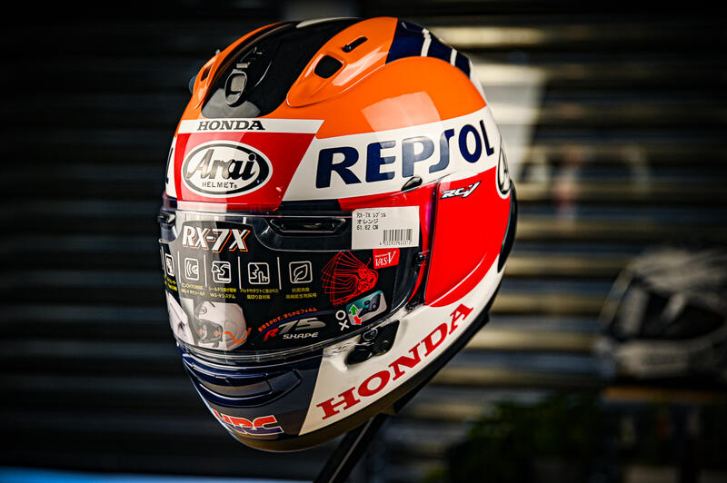 【未使用】アライ レプソル 限定 RX-7X 800勝記念 RX-7X Arai Repsol 限定 ヘルメット Honda WGP800勝記念 : K-net