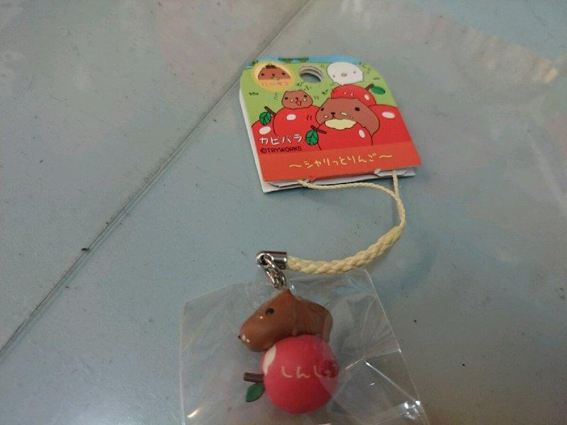 San-x 水豚君 手機 吊飾  Kapibarasan 蘋果 日本買回