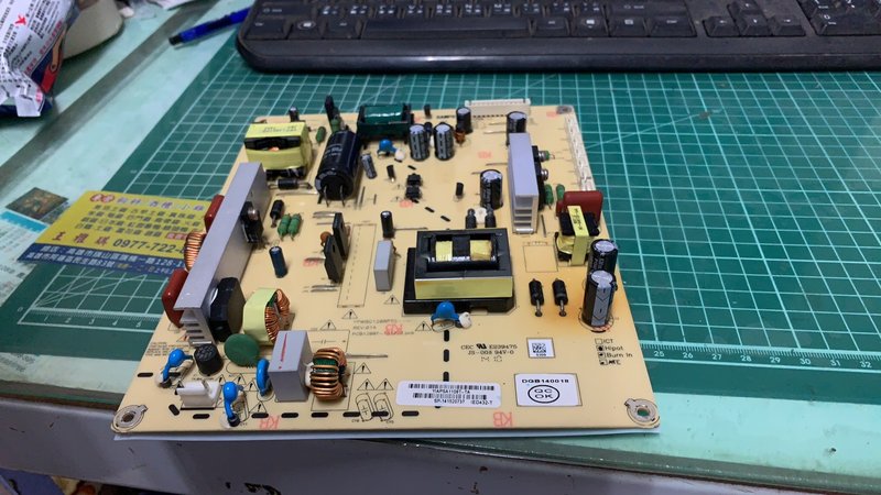 【雅騰液晶維修】聲寶 SAMPO 50吋 EM-50GA15D YPWBG1208PTG 需拆電源板來維修 (K874)