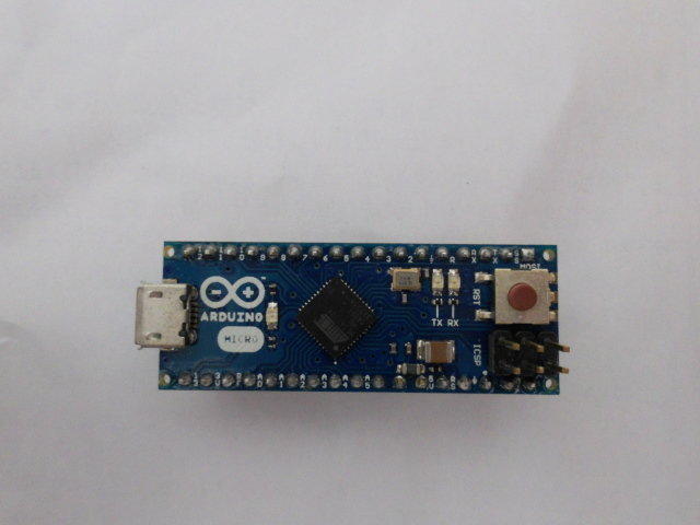 Arduino Micro (arduino ATmega32u4leonardo mini uno可參考)