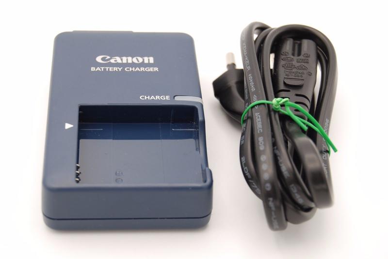 二手良品 Canon CB-2LVE 原廠電池充電器 4