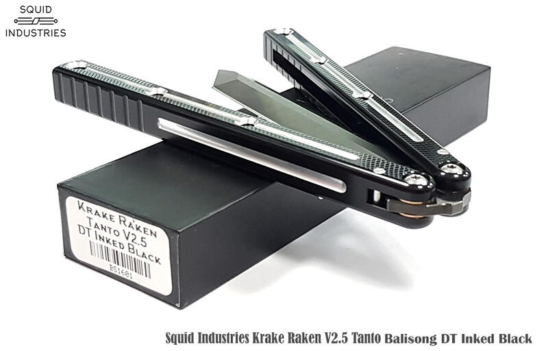 刀之林>Squid Industries Krake Raken V2.5 雙色柄黑色蝴蝶刀-AEB-2款