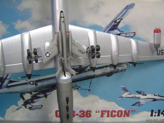 HOBBYCRAFT GRB-36 FICON 1:144 プラモデル - beaconparenting.ie