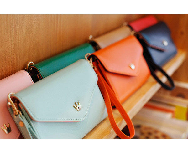 韓版美型皇冠包-大螢幕手機+錢包+卡包~多用途,一包在手輕鬆出門!!