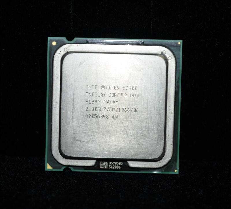 Intel Core 2 Duo E7400 雙核正式版 (775 2.8G) 非 E7200 E7300 E7500