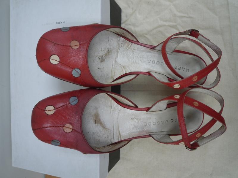 MARC BY MARC JACOBS紅色小高跟鞋size35號!直購$150+運費(ibon$60寄出)