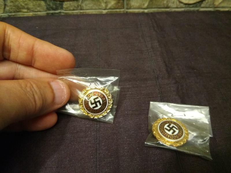 德國徽章113 德國二戰納粹鐵製卍字黨章(胸章) 單一價格