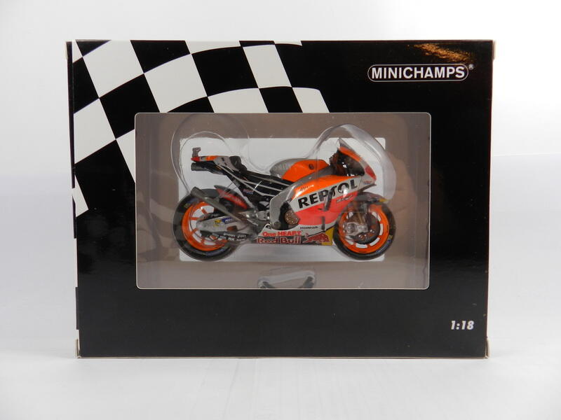 烈馬驛站》1/18 MotoGP Honda RC213V #26 D.Pedrosa 2017 (PMA) | 露天