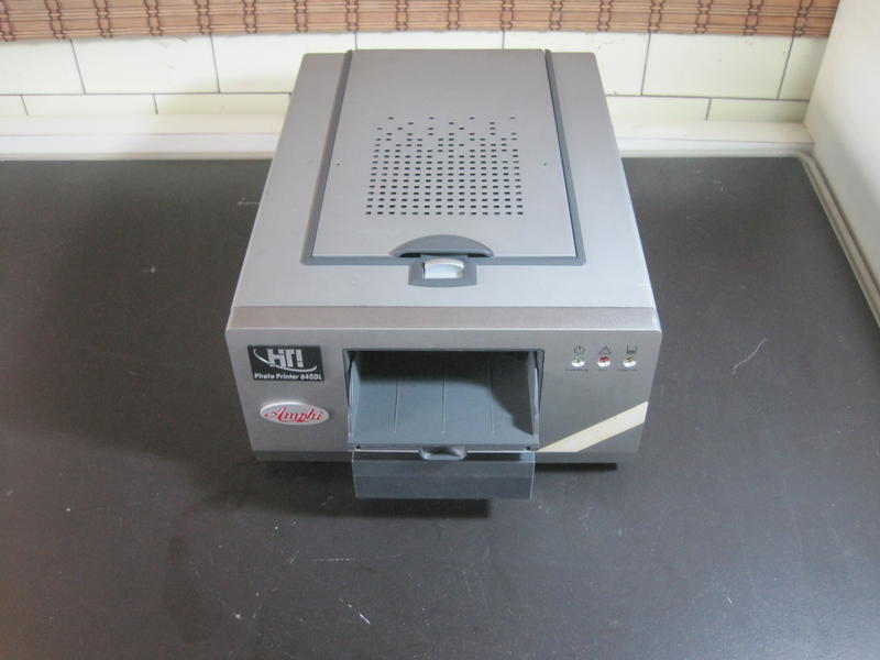 誠研數位印像機 HiTi~ 640 DL。