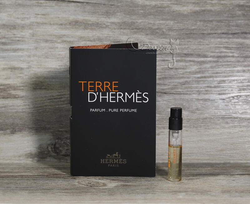 Hermes 愛馬仕 TERRE D'HERMES 愛馬仕 大地 男性香精 1.5ml 可噴式 試管香水 全新