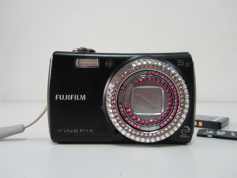 Fujifilm FinePix F100fd 1200萬畫素數位相機乙台 功能正常