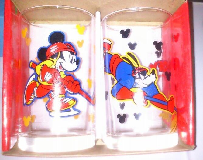 Disney 迪士尼 玻璃杯 收藏 米奇 高飛 朋友 生日 畢業 情人 禮物 下午茶 餐廰 民宿