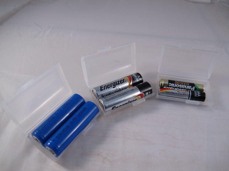 2入電池盒  能裝14500  3號電池 4號電池 14500保護板不能放