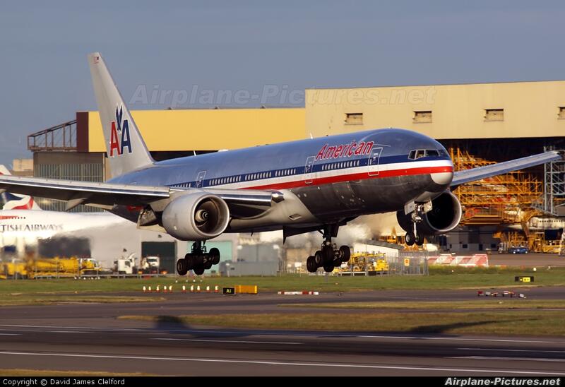 鐵鳥俱樂部 JC Wings 1/200 美國航空 American 777-200ER N793AN