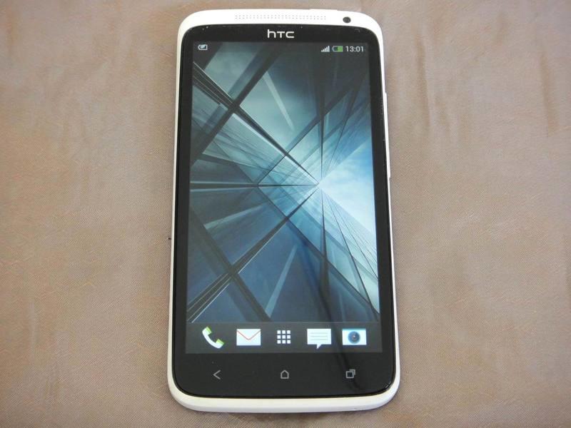 HTC One X S720e 極速機 32GB 四核心 4.7吋螢幕