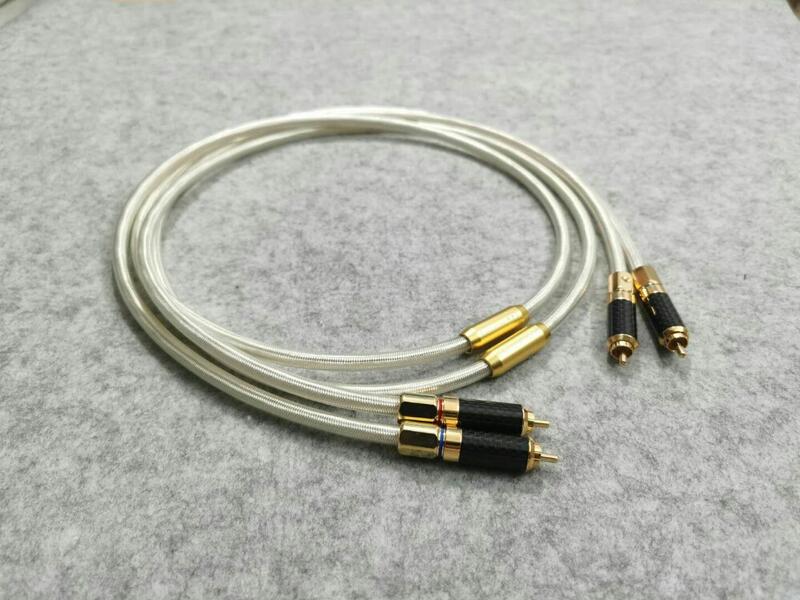 Edison audio 4層隔離 4芯鍍銀 + 碳纖維鍍金頭 RCA 訊號線(一對2條)