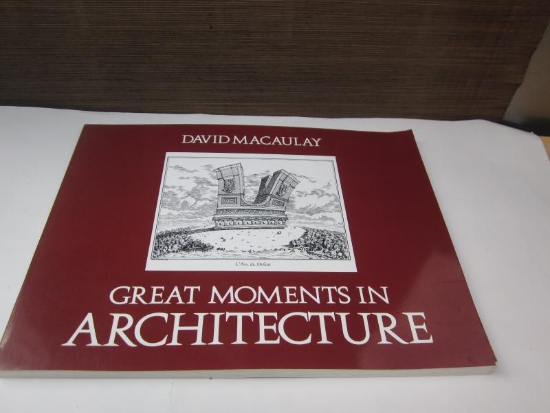 Great Moments in Architecture by David Macau,英文原文書,狀況良好..-二手