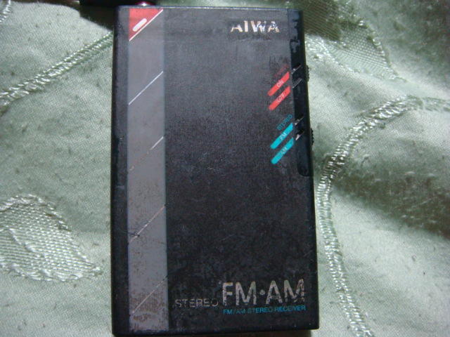 AIWA 愛華 CR-2 FM AM 收音機隨身聽 CR2,2020box