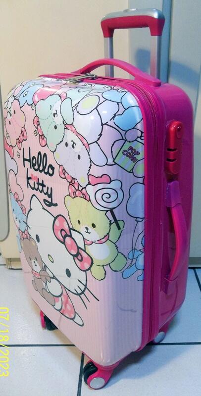 凱蒂貓 Hello Kitty 粉紅色 21吋旅行箱 行李箱 膠膜已撕蠻新