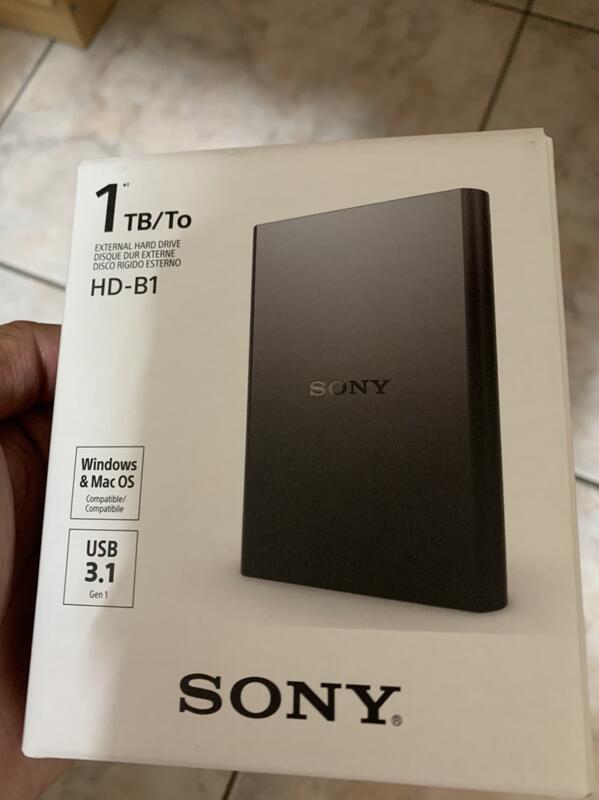 Sony HD-B1 (黑) 2.5吋 行動硬碟 全新 過保