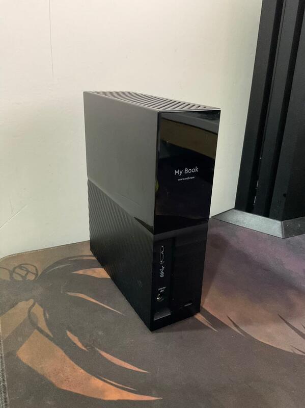 【個人清倉】現貨 WD My Book 8TB USB3.0 3.5吋外接硬碟 | 露天市集 | 全台最大的網路購物市集