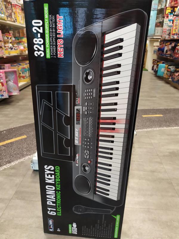 華泰玩具   61鍵電子琴附麥克風 USB電源線 原價1980