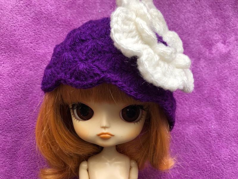 紫色白花毛線帽