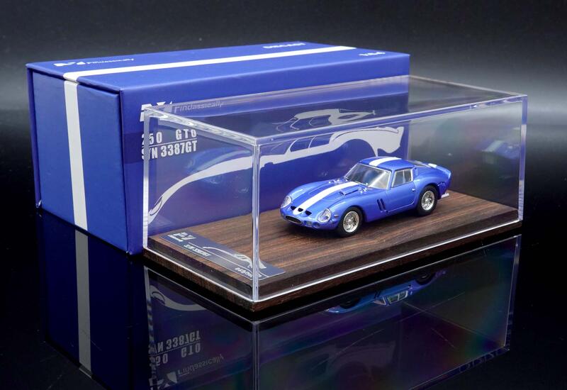 m-a-s-h-finclassically-1-64-ferrari-250-gto-blue