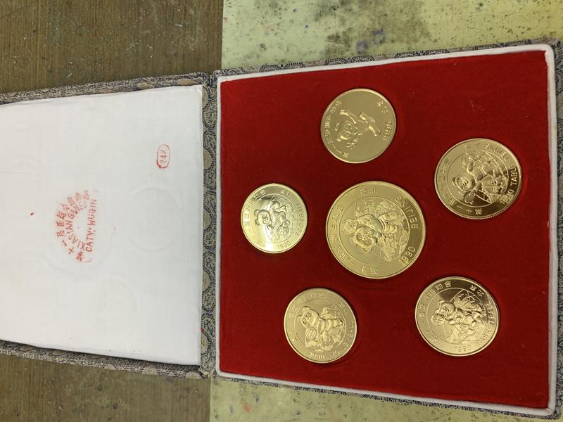 1990北京11屆亞運紀念鍍金紀念章6枚（含盒）