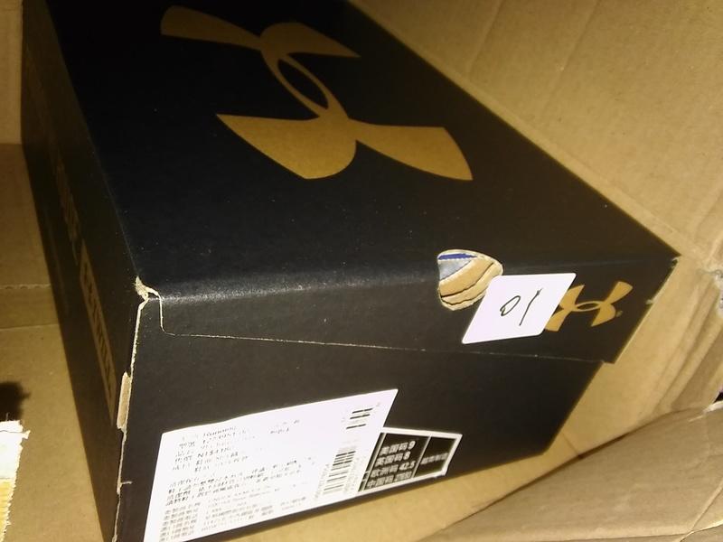 [Ap187] under armour #9 鞋盒{包裝盒/球鞋紙盒(只有盒子，沒有物品)
