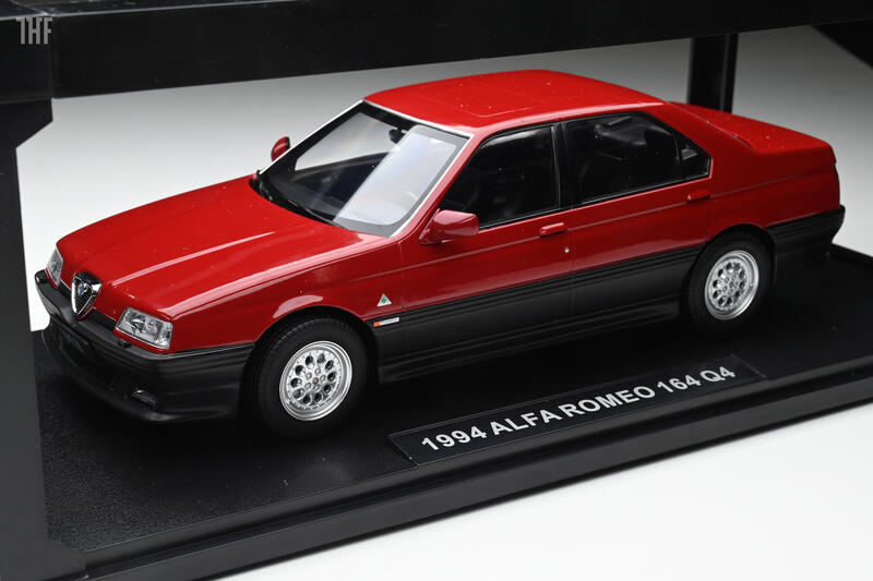 Triple 9 1/18 Alfa Romeo 164 Q4 1994 ホワイト アルファロメオ -