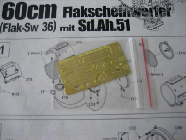 AFV AF35125 60cm Flakscheinwerfer (Flak-Sw 36) 內附之蝕刻片