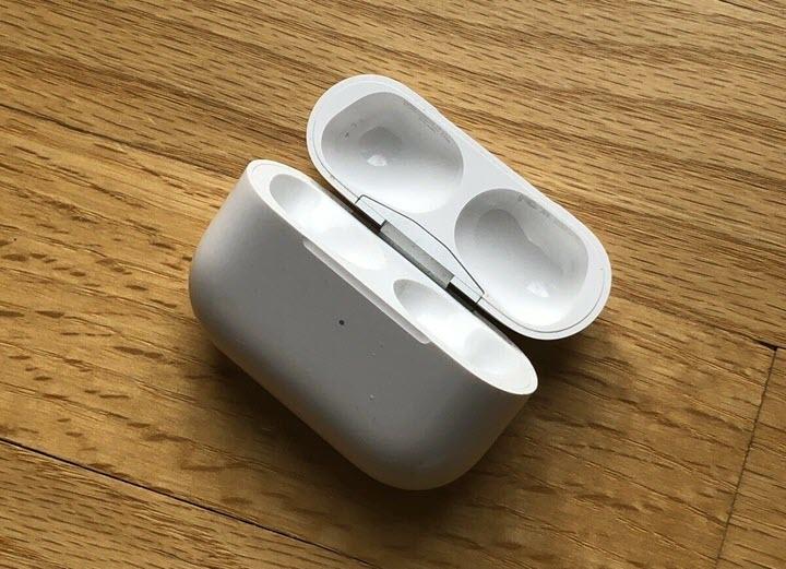 蘋果原廠無線充電盒A2190※台北快貨※Apple Airpods Pro Wireless Charging Case