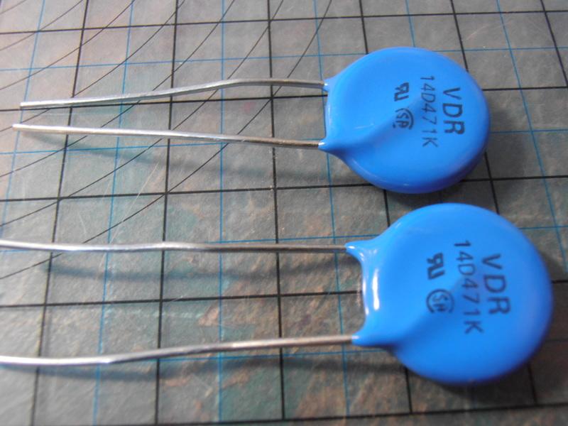 VDR-14D471K 台製 突波吸收器 470V VARISTOR 壓敏電阻 DIP | 露天市集 | 全台最大的網路購物市集