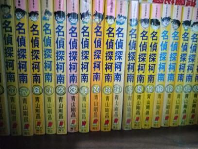 [東京鐵代售]日本漫畫 名偵探柯南漫畫+電影版漫畫+神偷怪盜整套 35本販售 超便宜