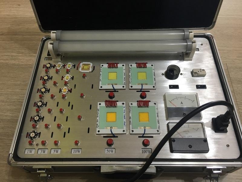 led 模組展示箱鋁合金展示箱 LED燈具光源展示測試箱樣品測試儀器展示設備箱