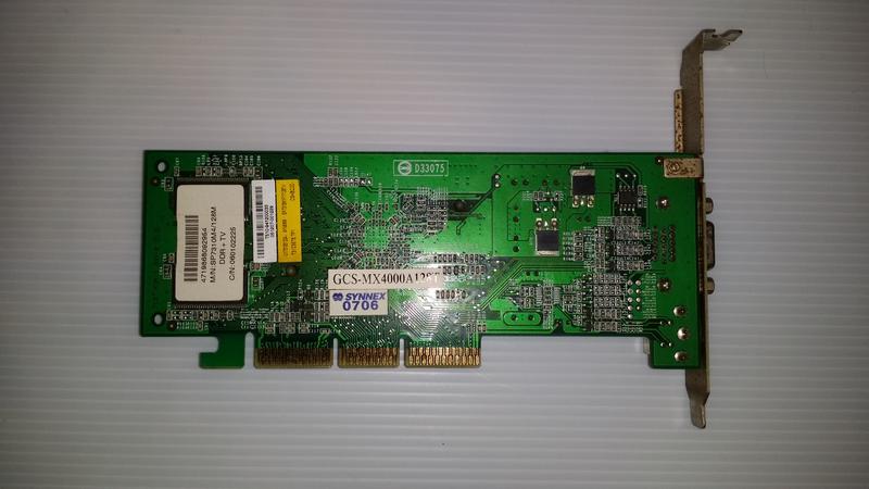 良品聯強AGP介面(GCS-MX4000A128T)顯示卡
