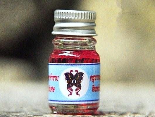 蝴蝶 人緣油瓶 (小瓶~紅) 古巴吉士納 古巴傑士納 【泰國精品】已開光加持泰國佛牌