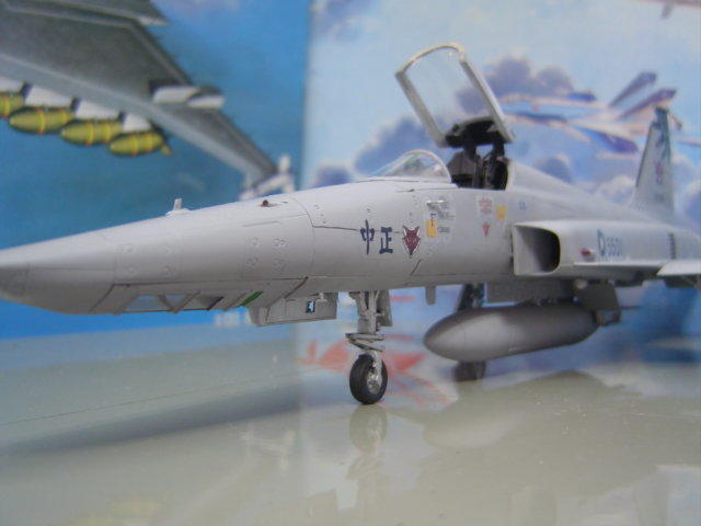 請勿下標 RF-5E　F-5F  1/48 代工　小敏模型