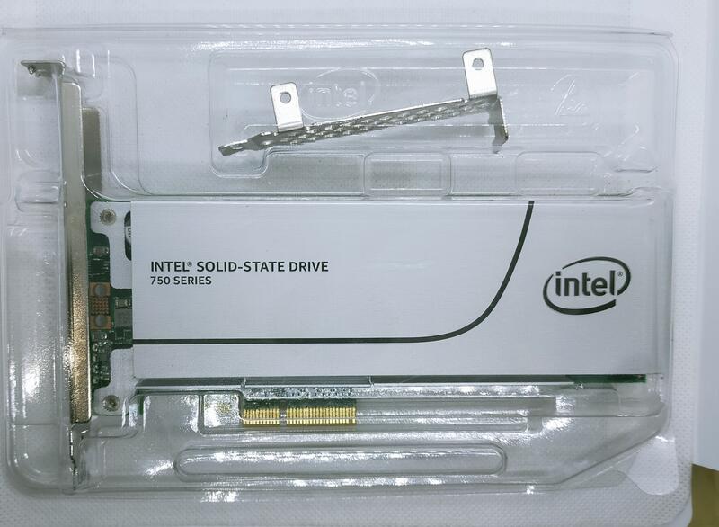 全新 Intel 750 Series PCI-E NVMe SSD 400GB