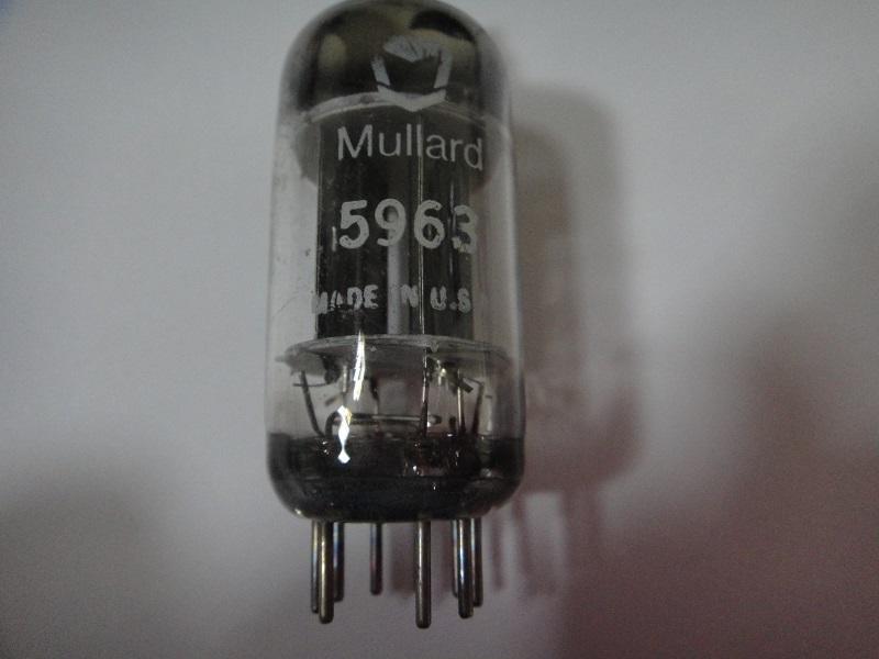 稀有 英國 Mullard 5963 12AU7  碳黑 長屏 方環 NOS 真空管 物超所值一標一隻 ,每隻1990元
