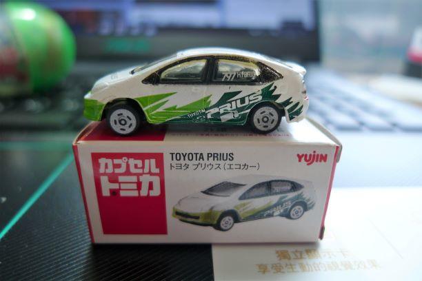 TOMY(yujin) TOYOTA PRIUS 扭蛋模型車X3